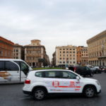 O caos controlado do trânsito em Roma