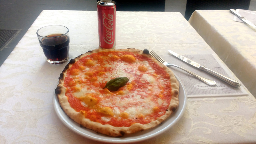Pizza em Roma