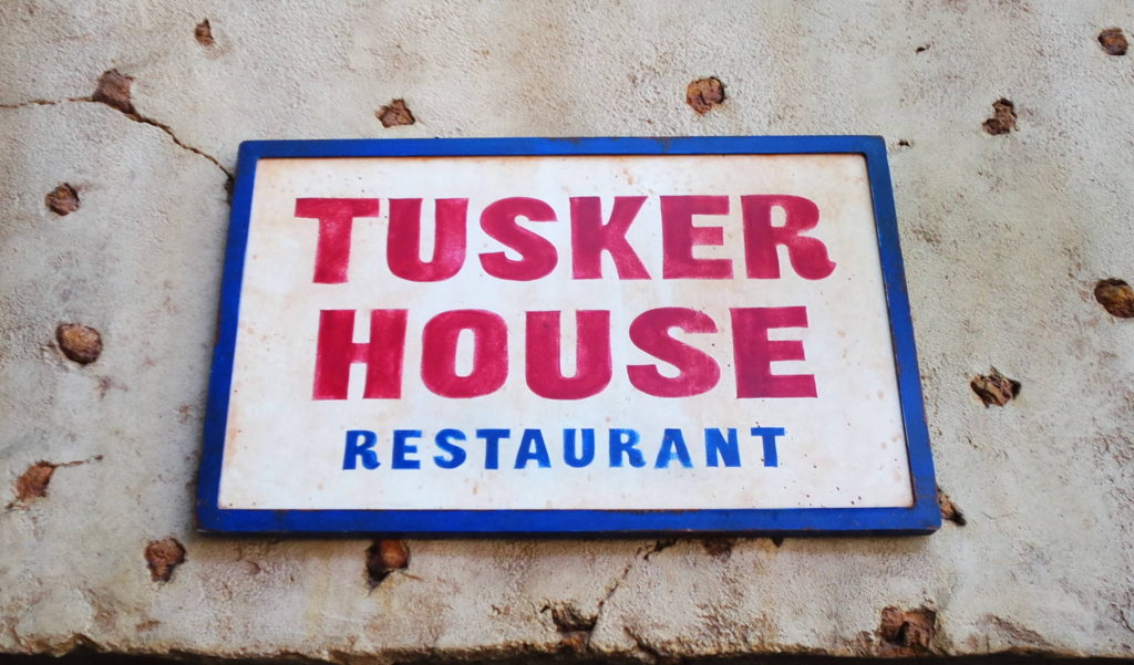 símbolo tusker house