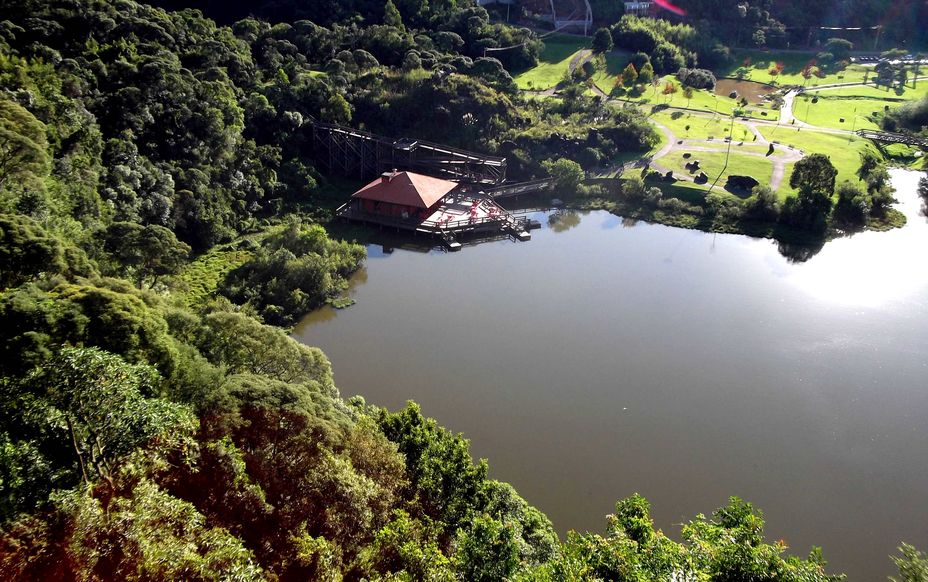 Uma das vistas maravilhosas do mirante do parque tanguá